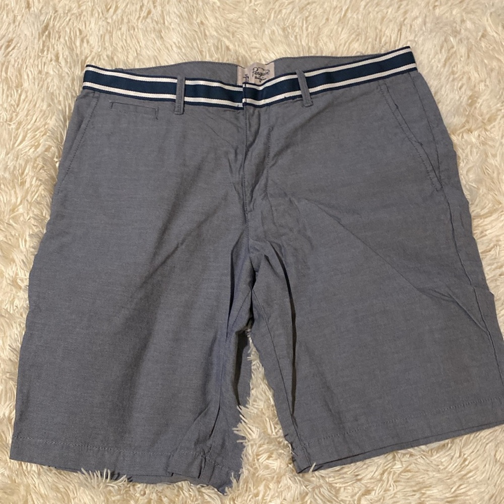 Original penguin by Munsingwear men’s size 33 waist shorts. Blue/chambray